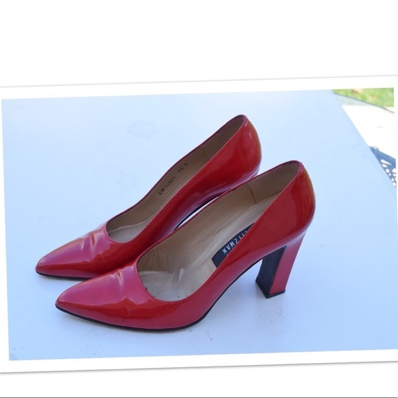 Stuart Weitzman patent pumps - Picture 3 of 8